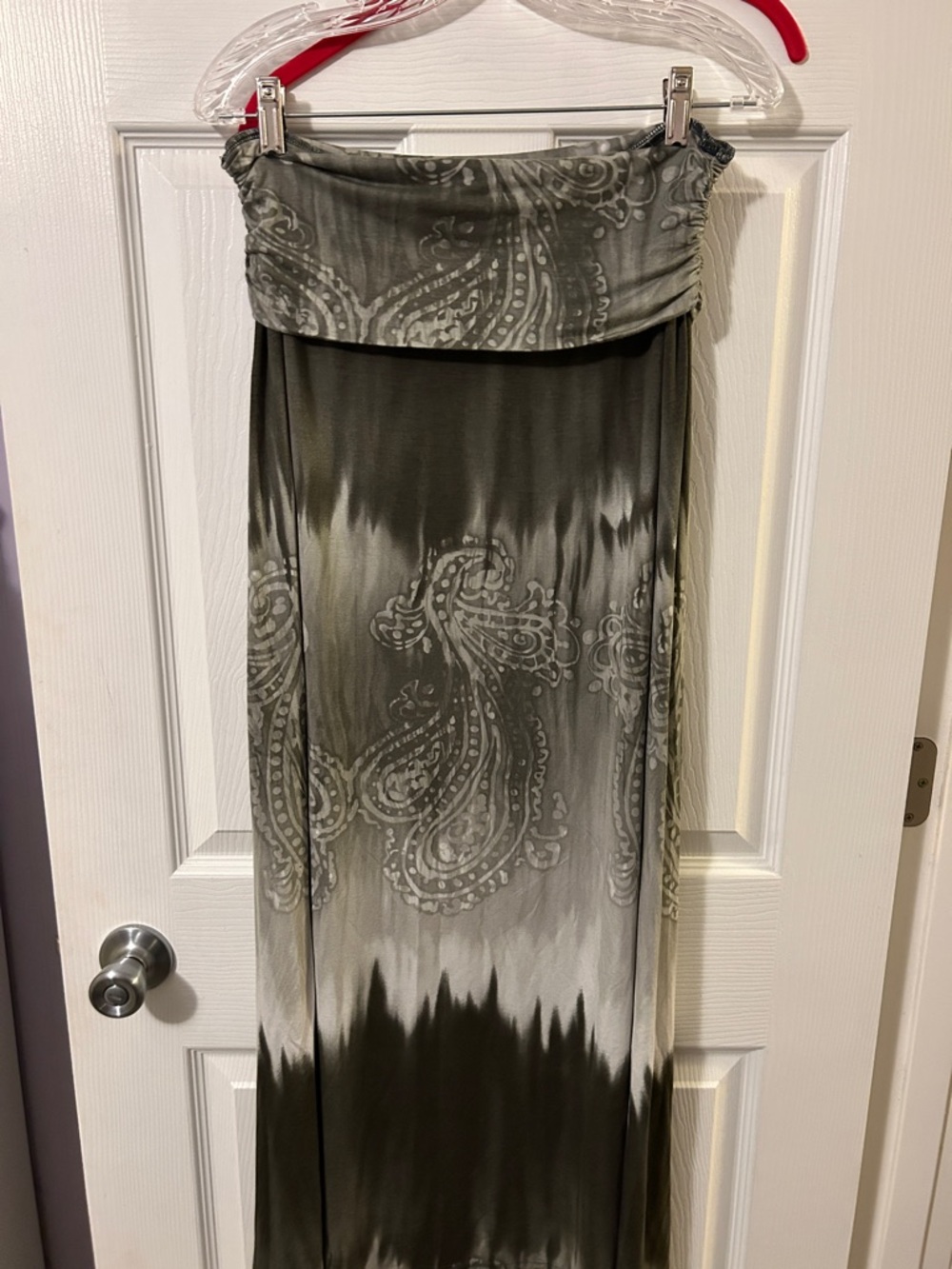 Kate & Mallory Olive and Gray Ombre Maxi Skirt with Subtle Paisley